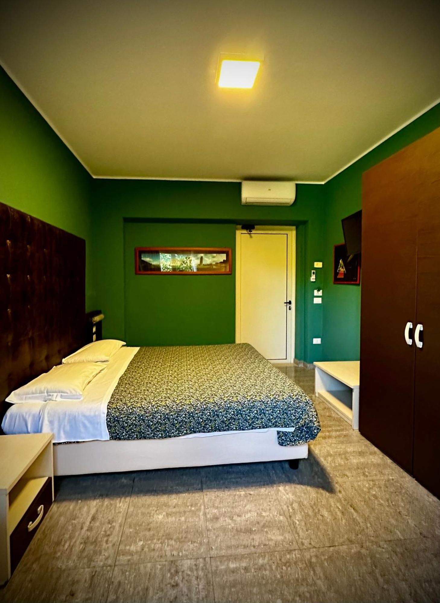 Albergo Italia Porto Tolle Buitenkant foto